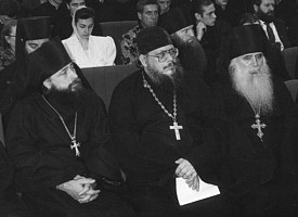 «Свечи, горящие в темноте…». Ко дню памяти архимандрита Георгия (Тертышникова) и сороковому дню протоиерея Сергия (Правдолюбова)