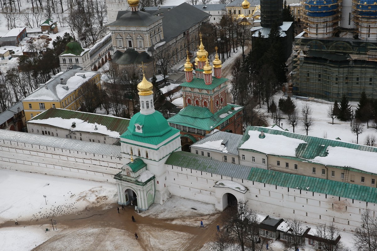 Чудотворные иконы Лавры и их хранительницы