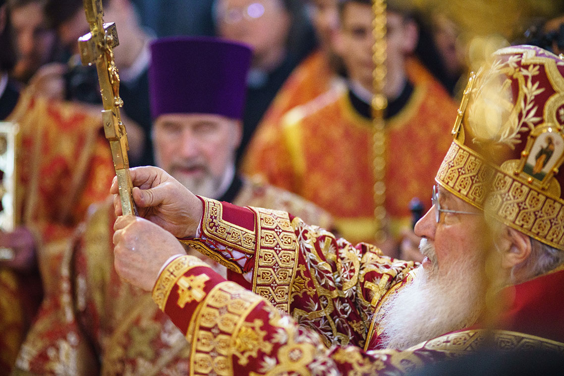 Святейший Патриарх Кирилл совершил пасхальное богослужение Светлой пятницы  в Свято-Троицкой Сергиевой Лавре